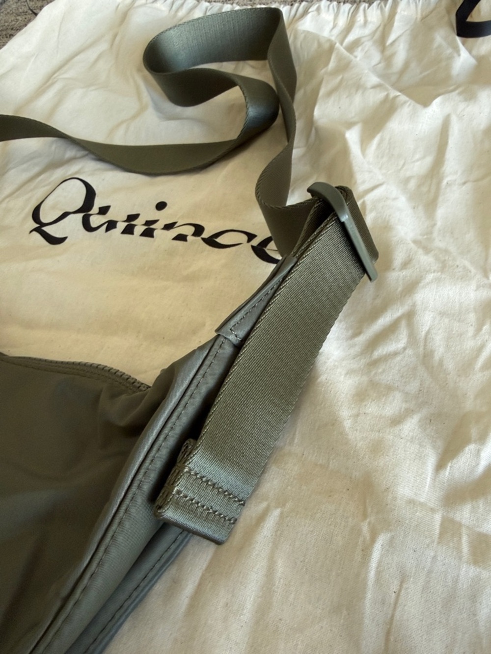 NEW Quince Revive Nylon Crescent Shoulder Bag - Picture 3 of 4